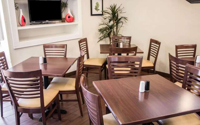 Sleep Inn Savannah Gateway I-95