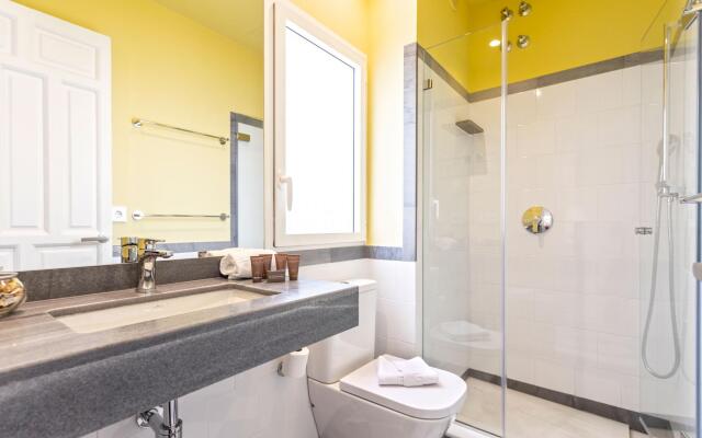 Magnificent apartment in the heart of Seville. San Laureano VI