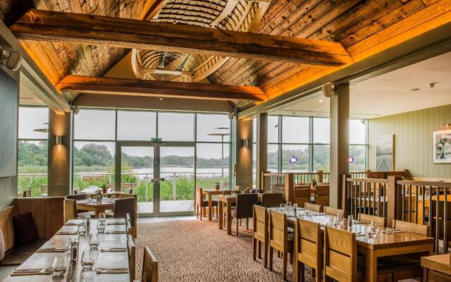 De Vere Cotswold Water Park Apartments