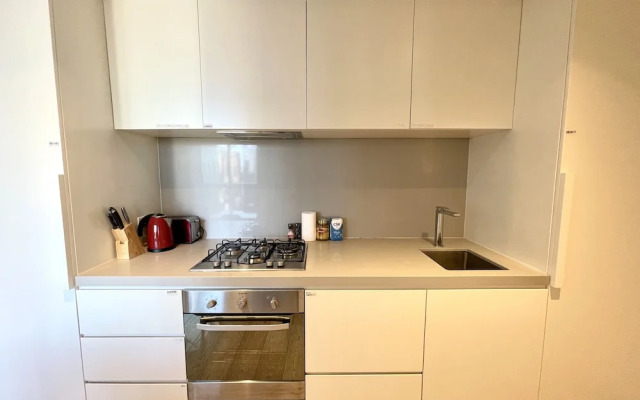 Readyset Apartments at Empire