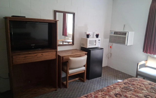 The Pines Motel