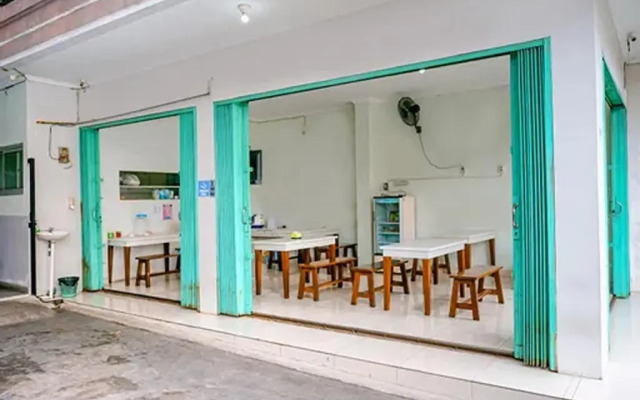 Griya Safitri Syariah by OYO Rooms