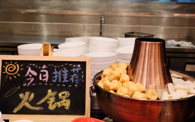Crowne Plaza City Center Ningbo by IHG