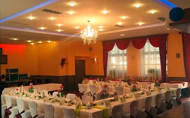 Gaststatte Schwenksaal