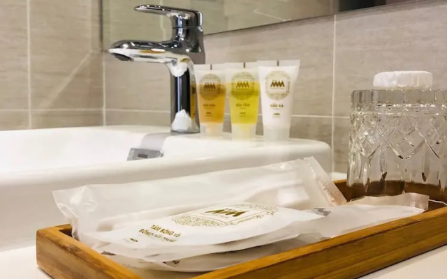 Luxury Condotel Vinhomes Skylake Keangnam