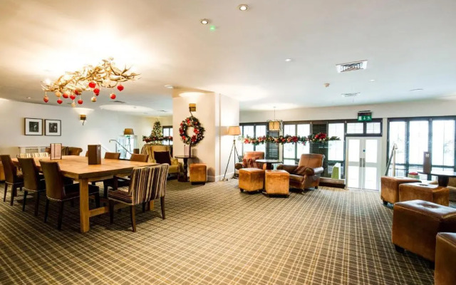 Mercure Peebles Barony Castle Hotel