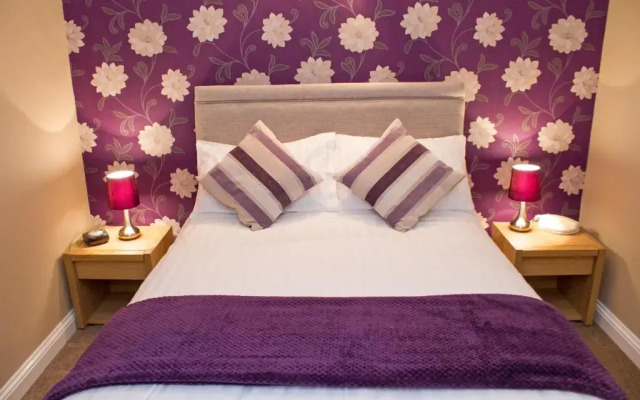 Gwesty Minffordd Hotel