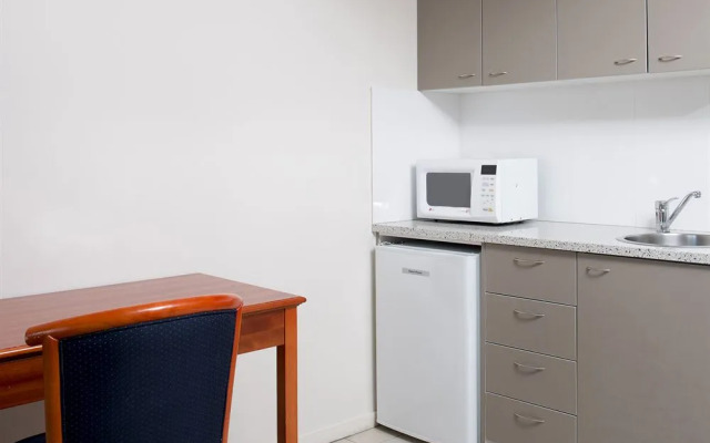 Skyline Court Apartments