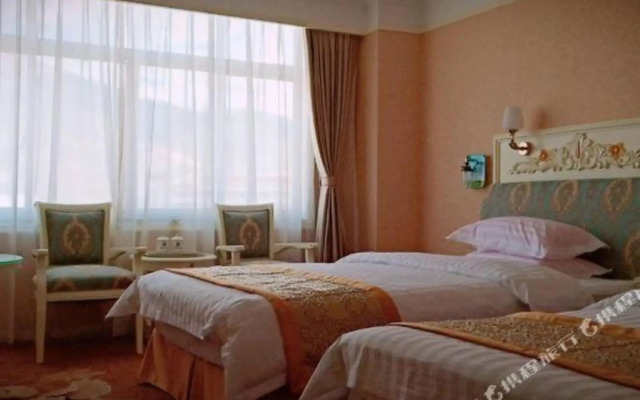 Yalong River Hotel