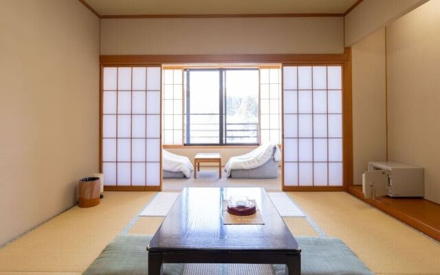 Jon-nobiOnsen Takayanagi Jon-nobiVillage