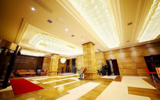 Hollyear XK Hotel