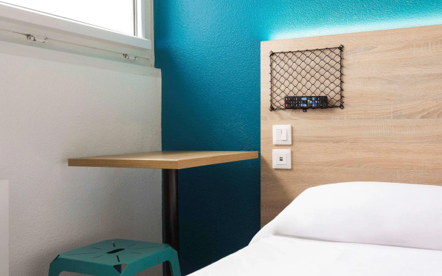 Отель  F1 Reims Tinqueux