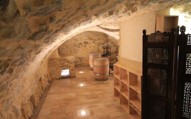 Chateau de Meouilles