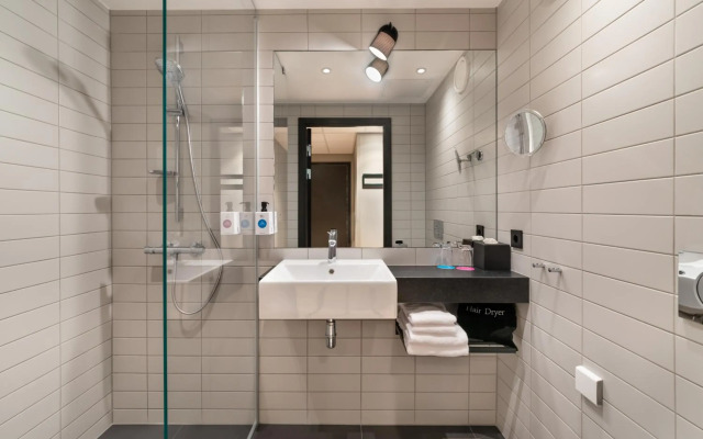 Quality Hotel River Station