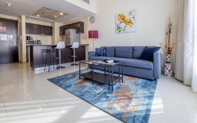 Awesome Marina Canal View 1BD Bay Central Marina