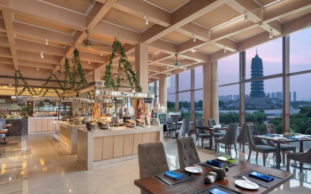 Hangzhou Blossom Water Museum Hotel