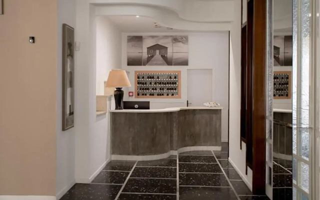 c-hotels International