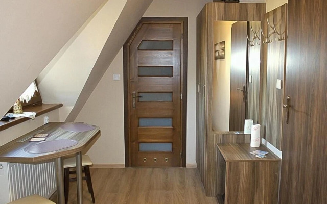 Sloneczny Dworek Guest House