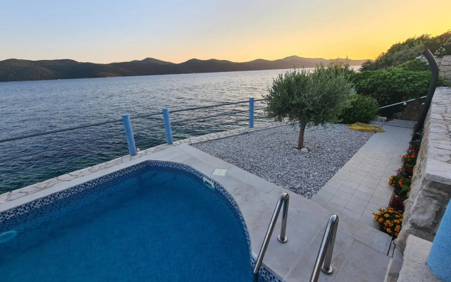 Villa sea oasis Ratac