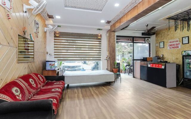 Oyo 29350 Krupa Lodging