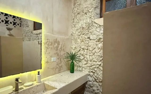 Casa con Piscina Nido Rosa
