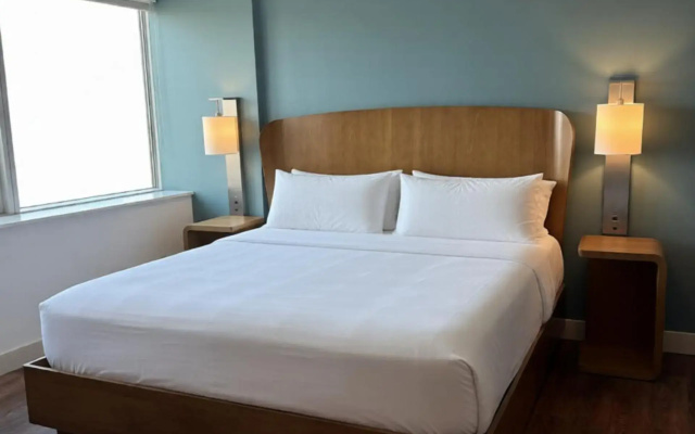 Element by Westin Calgary Airport
