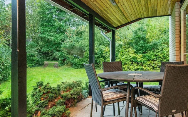 6 Person Holiday Home in Ebeltoft
