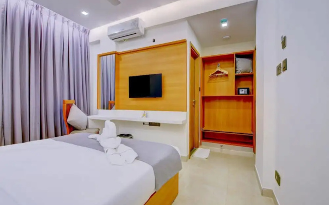 Dhruva Inn