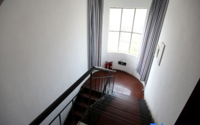 Nanchang Youyuan Inn (Shuanggang Subway Station Branch)