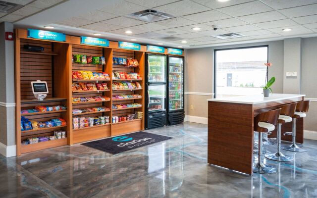 Oakfield Hotel & Suites, an Ascend Collection Hotel