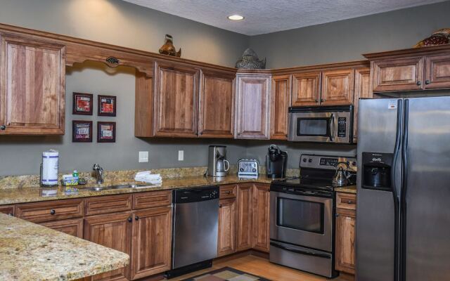 Breathe Easy 5 Bedroom Townhome