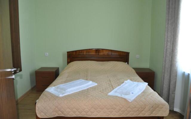 Apartment Chavchavadze 5