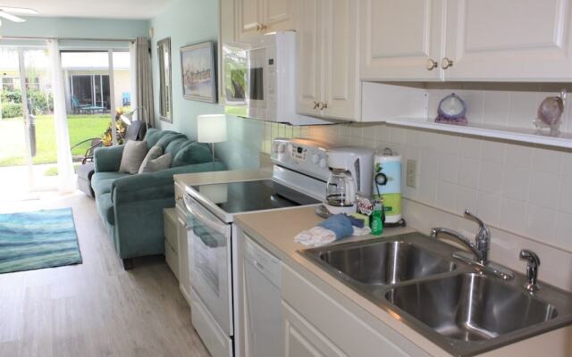 Jamaica Royale 014 - 1 Br Apts