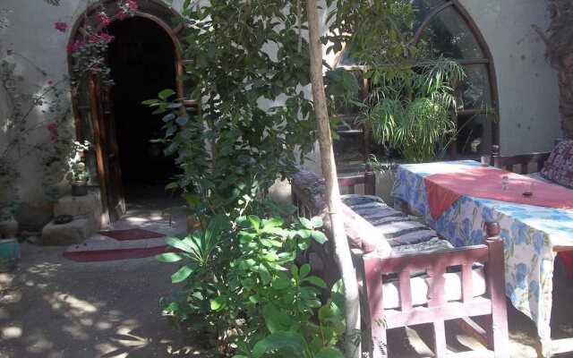 Nour El Gourna Hotel