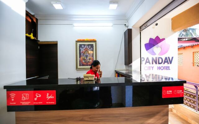 OYO 18647 Pandav City Hotel