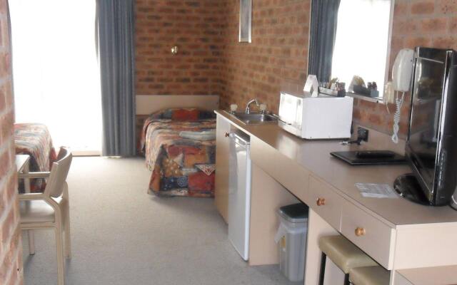 Settlement Motor Inn, Deniliquin