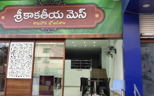 Naveed Residency