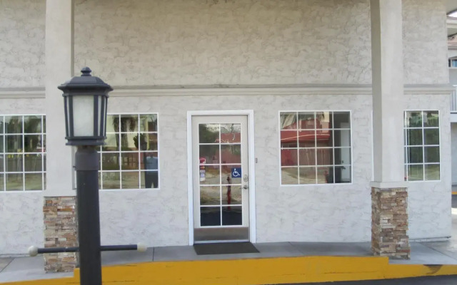 Motel 6 Anaheim, CA