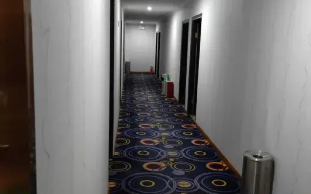 Ningbo Mayflower Hotel