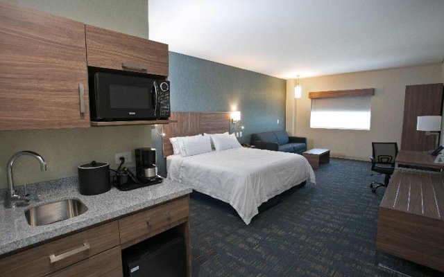 Holiday Inn Express And Suites Tijuana Otay