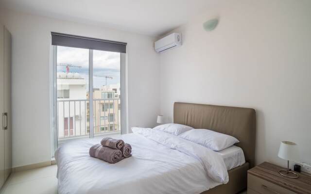 Saint Julian's Penthouse Apartment