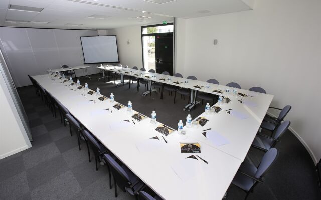 All Suites Appart Hôtel | Aéroport Paris-Orly Rungis