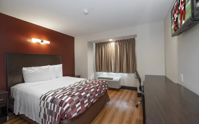 Red Roof Inn Sulphur