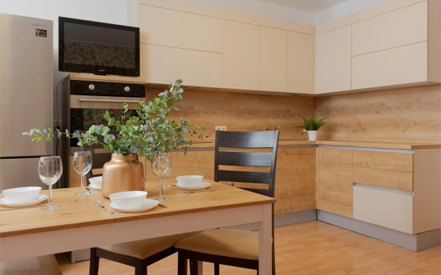 AHause на Шаумяна 87