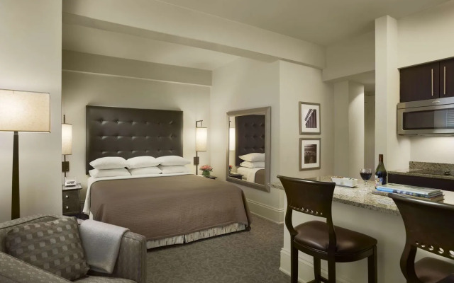 AKA Rittenhouse Square