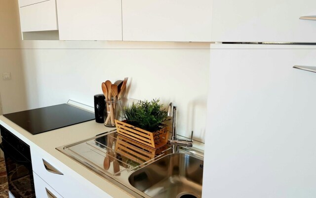Bright Apartments Desenzano - Cavour Lake View 1