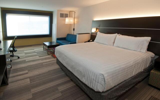 Holiday Inn Express & Suites Johnstown by IHG