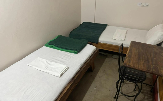 Arusha Backpackers Hotel - Hostel
