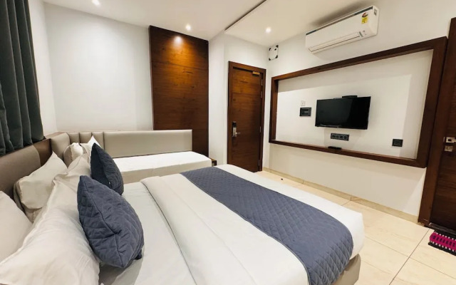 Hotel Rajdev INN