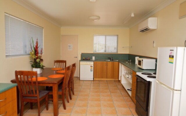 White Lace Motor Inn